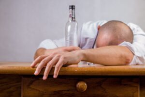 How to Tell the Hard Drinker from the Alcoholic